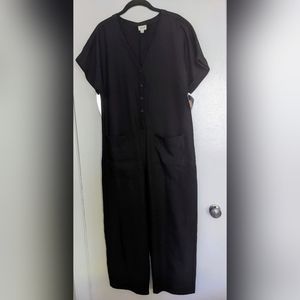 Short sleeved jumpsuit